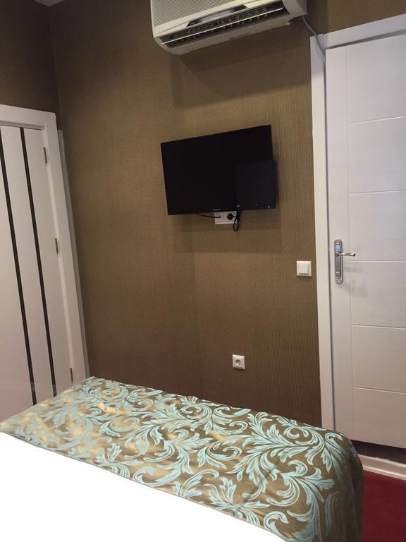 Atasehir Palace Hotel & Conference Istambul Extérieur photo