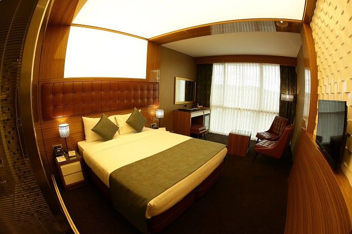 Atasehir Palace Hotel & Conference Istambul Extérieur photo