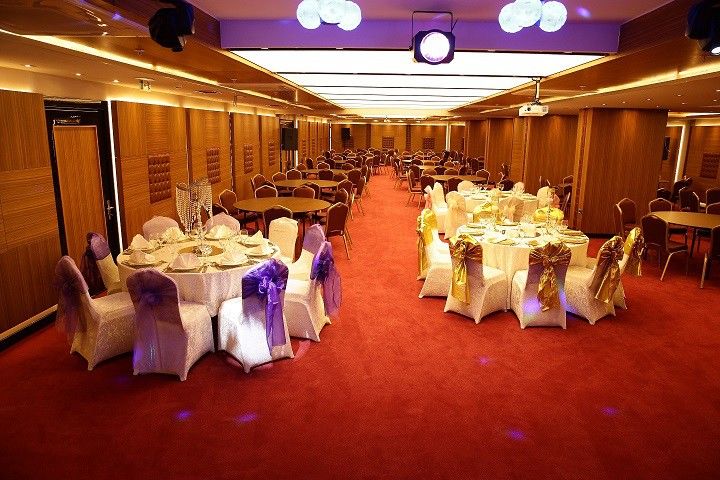 Atasehir Palace Hotel & Conference Istambul Extérieur photo