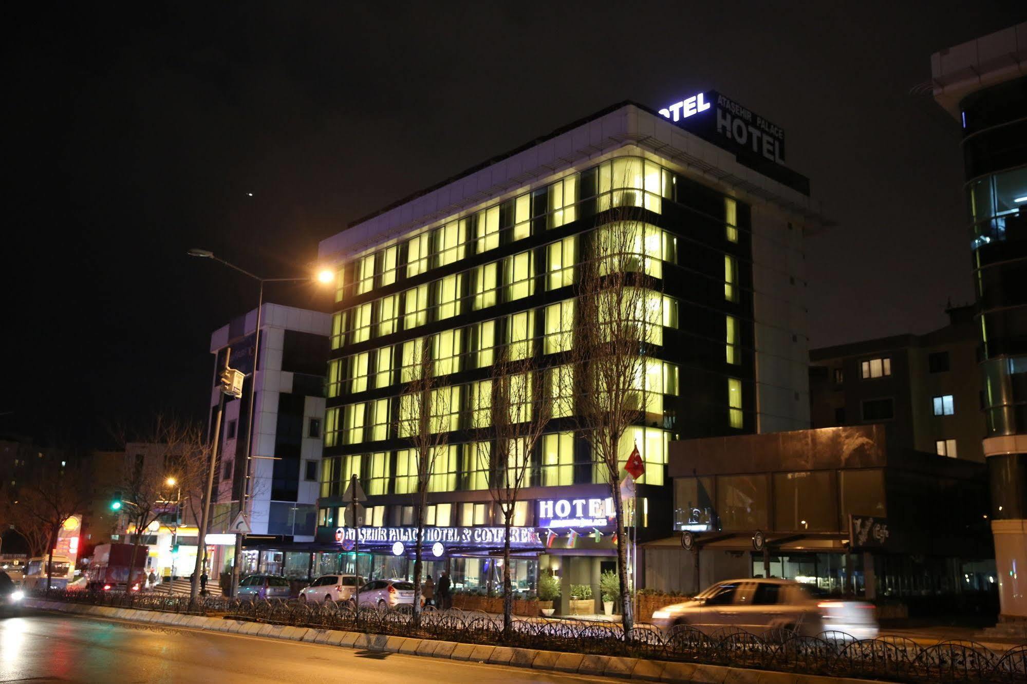 Atasehir Palace Hotel & Conference Istambul Extérieur photo